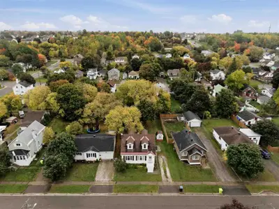 148 Walnut Street, Sault Ste Marie, On P6b 2e9