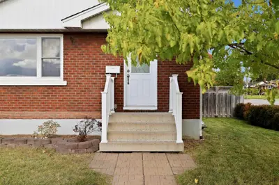 148 Cunningham Road, Sault Ste Marie, On P6b 1n4