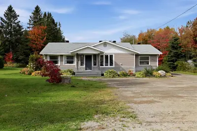 220 Old Garden River Road, Sault Ste Marie, On P6b 5a8