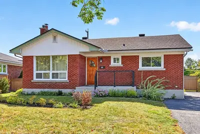 964 Connaught Avenue, Britannia Heights - Queensway Terrace N And Area, On K2b 5m9