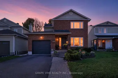 25 WHEELER Street, Barrhaven, ON K2J 3B8