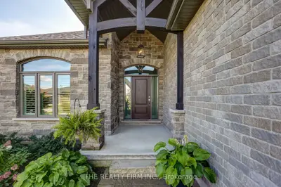 53 Foxborough Place, Thames Centre, On N0m 2p0