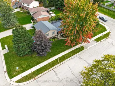 2 GREENWOOD Road, Ingersoll, ON N5C 3N1