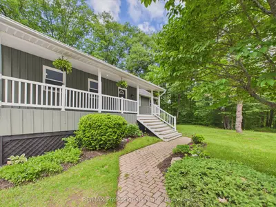 1130 Cedar Lane, Bracebridge, On P1l 1l5