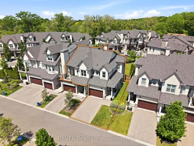 14 St. Andrews Lane S S14, Niagara-on-the-lake, On L0s 1j0