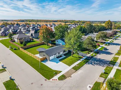 135 Nicoline Avenue, Lucan Biddulph, On N0m 2j0