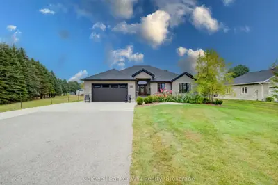 500 Sligo Road W, Wellington North, On N0g 2l1