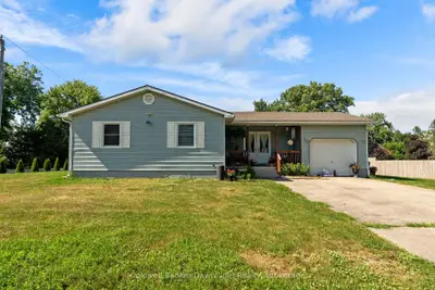 36810 Crediton Road, South Huron, On N0m 1n0