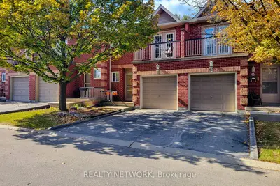 34 Dynasty Avenue 44, Hamilton, On L8g 5c8