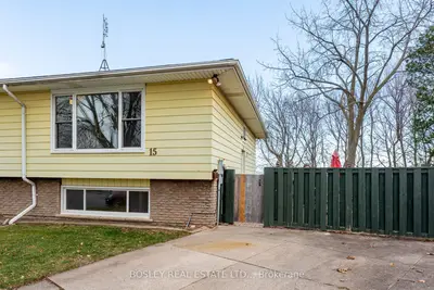 15 ALDEN Court, St. Catharines, ON L2T 3X2
