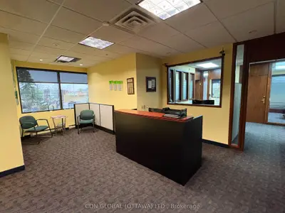 30 Concourse Gate 200, Cityview - Parkwoods Hills - Rideau Shore, On K2e 7v7