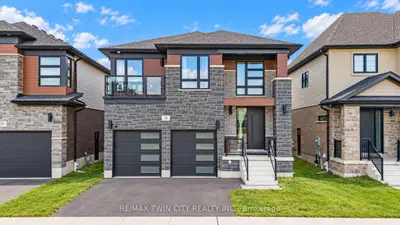 31 Jacob Detweiller Drive, Kitchener, On N2p 0k7