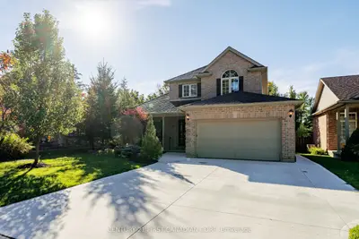 101 Duchess Avenue, Lucan Biddulph, On N0m 2j0