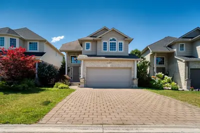 1197 SMITHER Road, London North, ON N6G 5R8