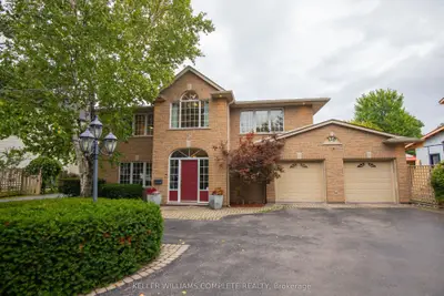 110 First Road W, Hamilton, On L8j 2s6
