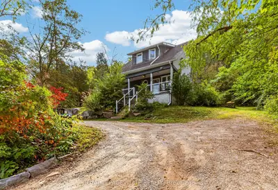 211 Main Street W, Grimsby, On L3m 1s1
