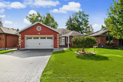 9 Hillview Drive, Kawartha Lakes, On K0m 1a0