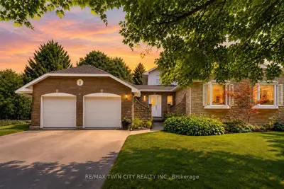 1 Danube Drive, Woolwich, On N0b 2m1