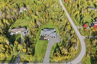 157 WILBERT COX Drive, Carp - Huntley Ward, ON K0A 1L0