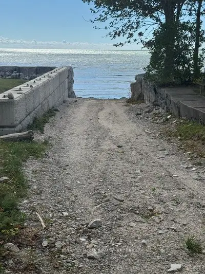 748 Sandy Bay Road, Haldimand, On N1a 2w6