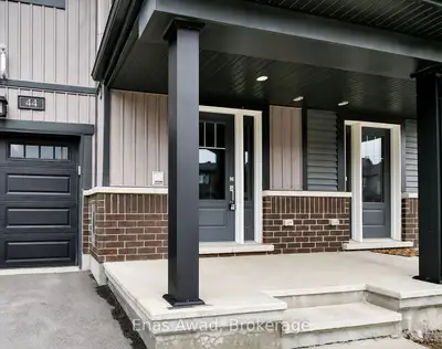 44 Teelin Circle 1, Barrhaven, On K2c 3h2