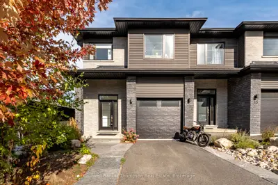 11 Cascade Lane, Huntsville, On P1h 1y3