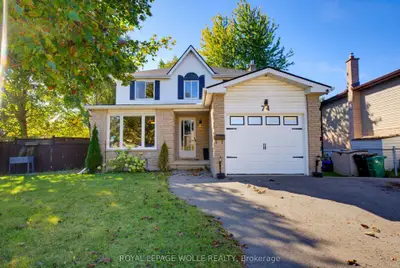 74 Stirling Macgregor Drive, Cambridge, On N1s 4t1