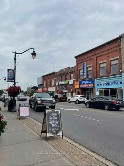 45-49 Dundas Street W, Quinte West, On K8v 3n9