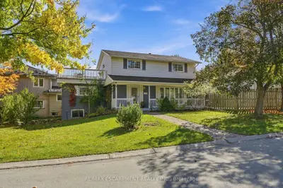 66 Skyline Drive, Hamilton, On L9h 3s6