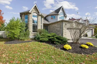 25 AMALIA Crescent, Guelph, ON N1L 1L2
