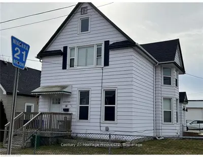 61 Phipps Street Lower, Fort Erie, On L2a 2v3