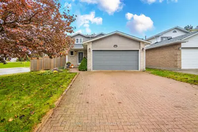 2 CINDY Avenue, Cambridge, ON N3C 3J2