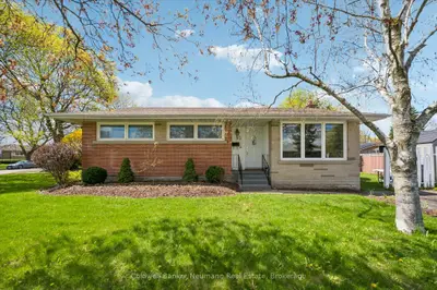 92 Victoria Road N, Guelph, On N1e 5h2