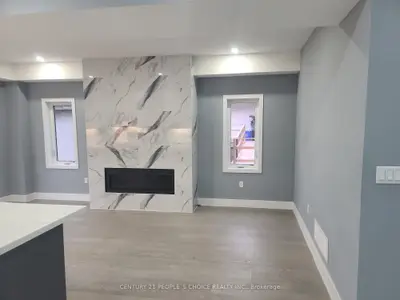 84 Beland Avenue (upper), Hamilton, On L8h 6c1