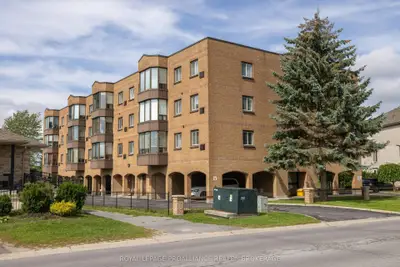 649 Davis Drive 301, Kingston, On K7m 8j3