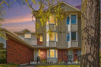 25 Haxby Private 23, Hunt Club - South Keys And Area, On K1t 3b5