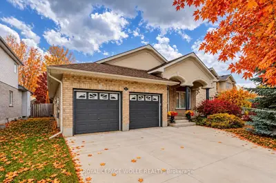 517 Starboard Crescent, Waterloo, On N2k 4g5