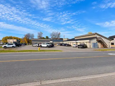 1204 Roland Street, Thunder Bay, On P7b 5m4
