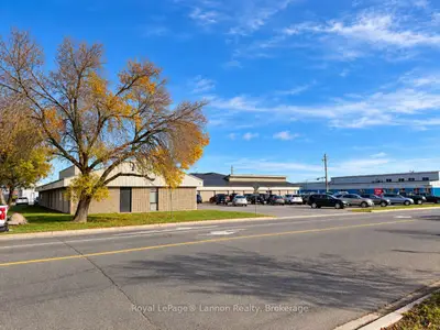 1204 Roland Street, Thunder Bay, On P7b 5m4