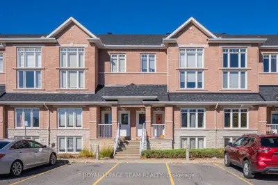 208 Tivoli Private, Cityview - Parkwoods Hills - Rideau Shore, On K2e 0a7