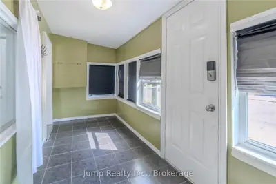 32 Degge Street, Chatham-kent, On N7m 4x2