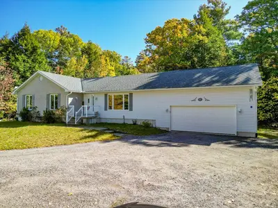 10 Oakridge Road, Mcdougall, On P2a 2w9