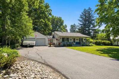 59 Palmer Road, Belleville, On K8p 4c7