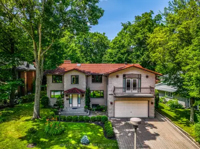 65 Macnabb Place, Rockcliffe Park, On K1l 8j5