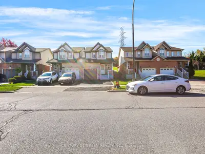 469 Activa Avenue, Kitchener, On N2e 4b9