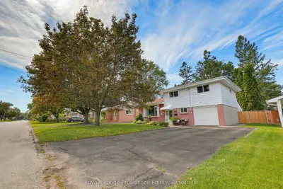 28 Linton Park Road, Belleville, On K8n 4k9
