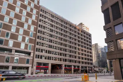 360 Laurier Avenue W 808, Ottawa Centre, On K1p 1c8