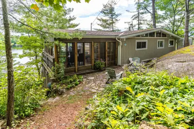 1439 Silver Lake Road, Gravenhurst, On P1p 0g3