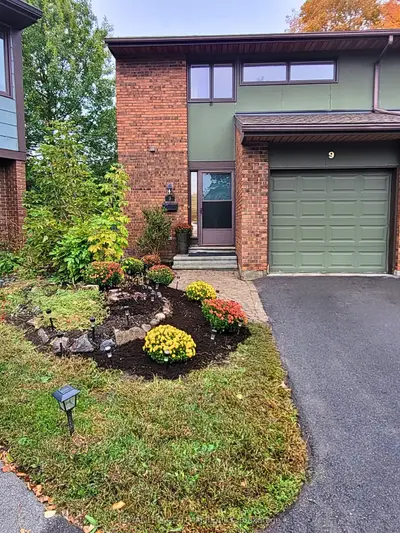 9 Gingras Court, Kanata, On K2k 1b8