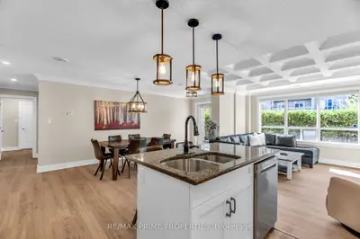 320 Sugarcreek Trail S 110, London North, On N6h 0g3